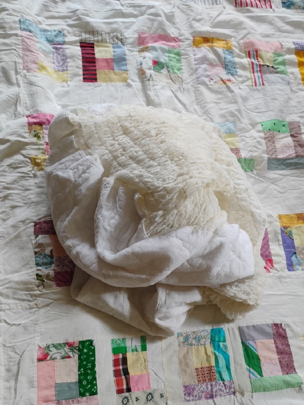 SINGLE BED QUILTED "CREAMY WHITE" FITTED MATTRESS TOPPER VNC/NWOT